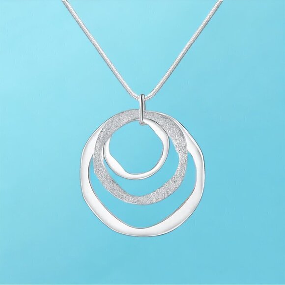 NWT S925 Silver Stamped Triple Circle Pendant Snake Chain Necklace For Women - Picture 9 of 14